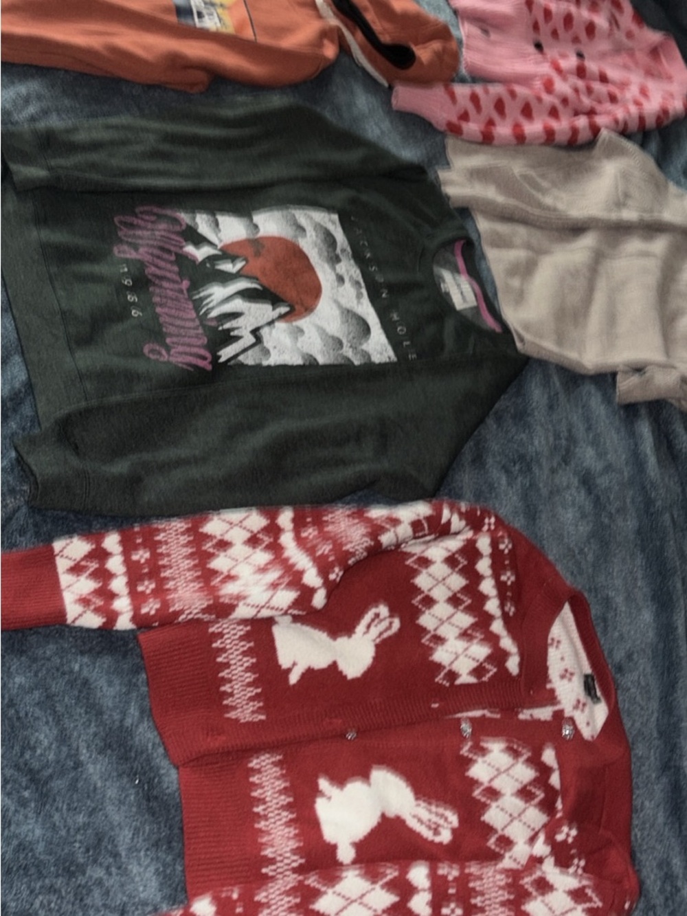 Avalanche Dark Green Graphic Sweater Pullover